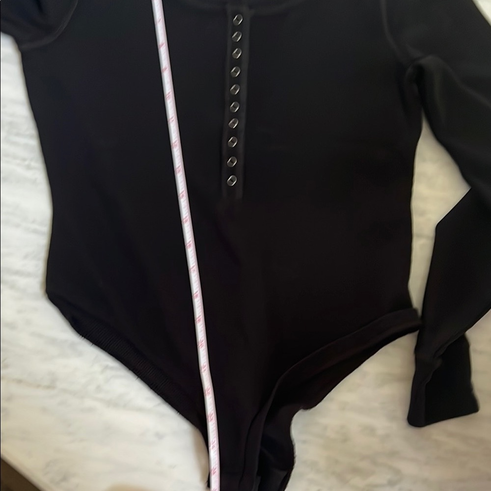 Halle Berry for Sweaty Betty Black Fitted Buttoned Bodysuit - Picture 5 of 8